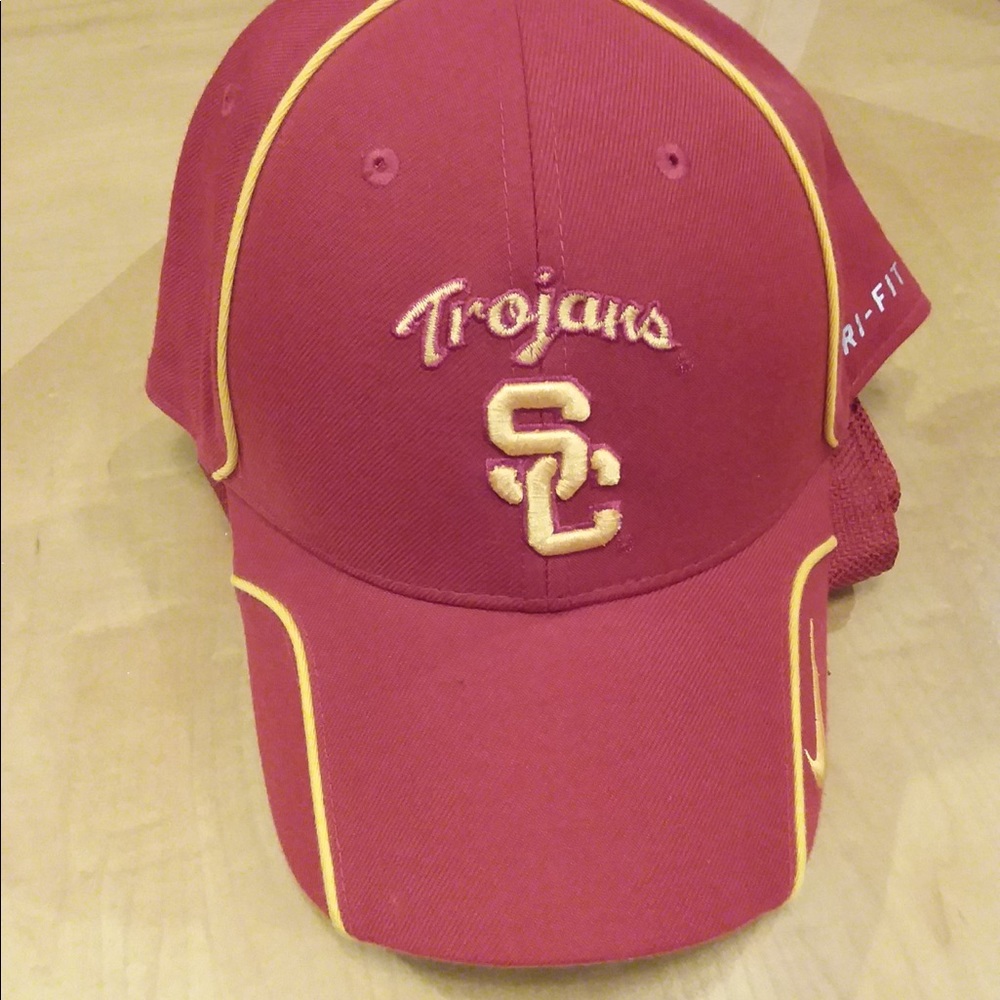 Nike USC cap